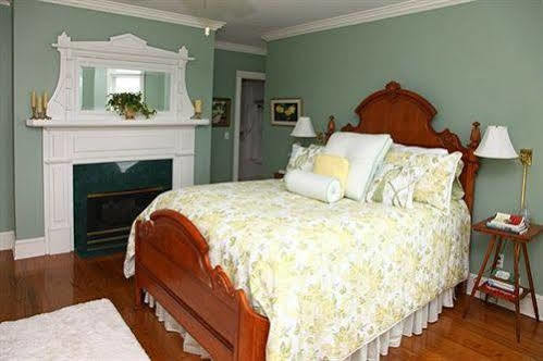 Harmony Hill Bed & Breakfast Sparta Bagian luar foto